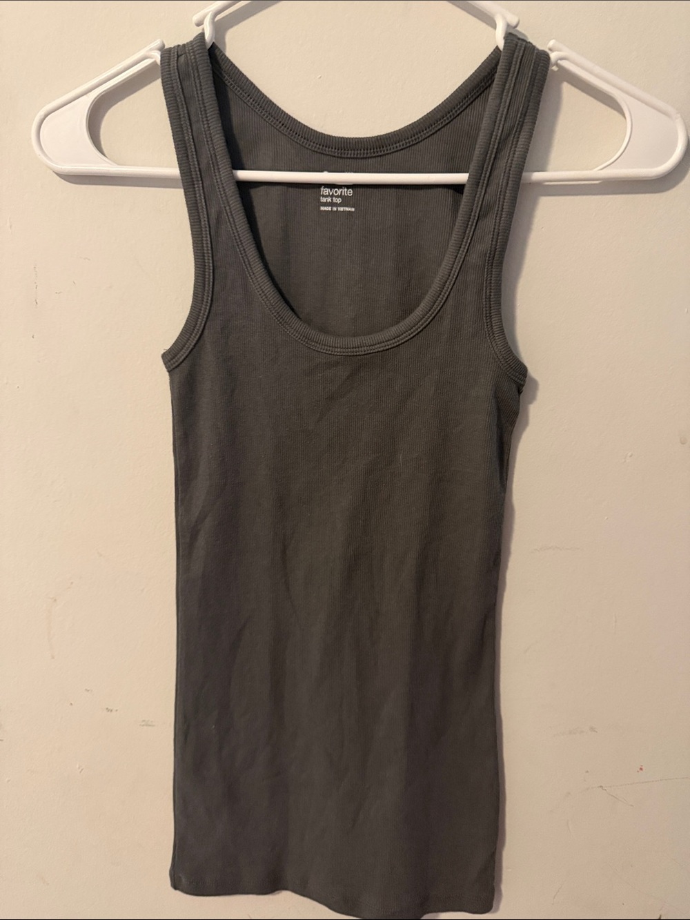 GAP Dark Gray Ribbed Scoop-Neck Tank